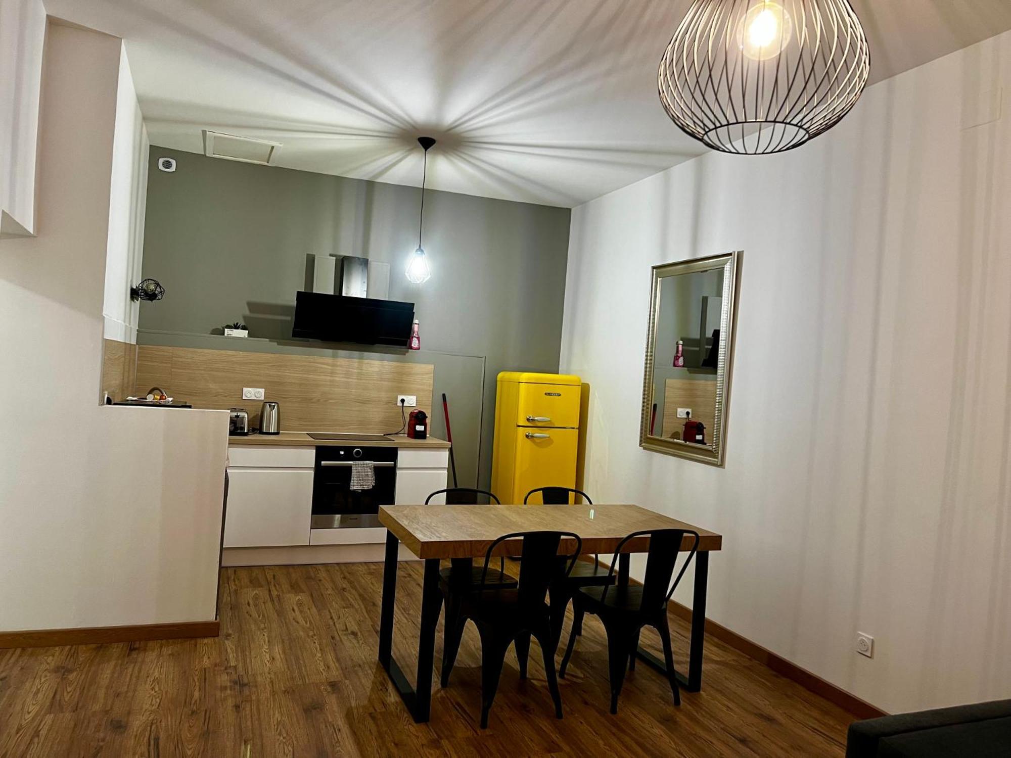 Republique - Grande La Real Apartment Perpignan Bagian luar foto