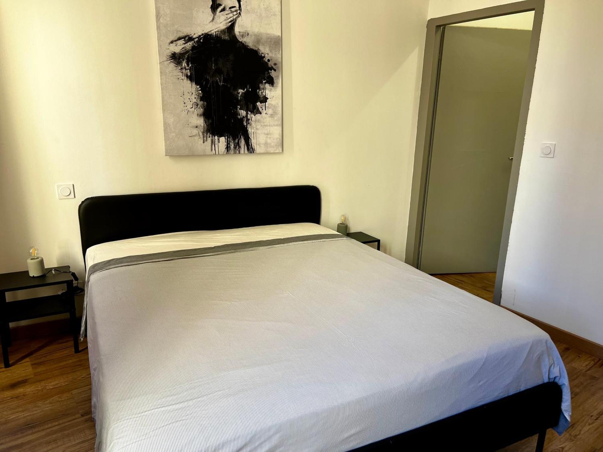 Republique - Grande La Real Apartment Perpignan Bagian luar foto